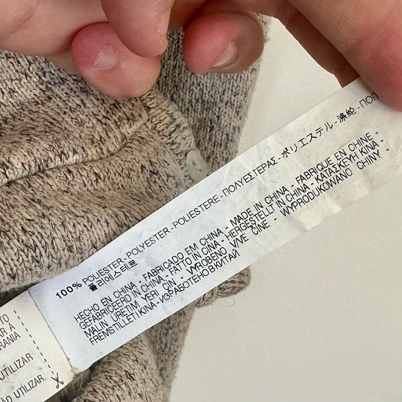 Zara Cream Cardigan Sweater V-Neck Knit - Size: Medium - Picture 3 of 6